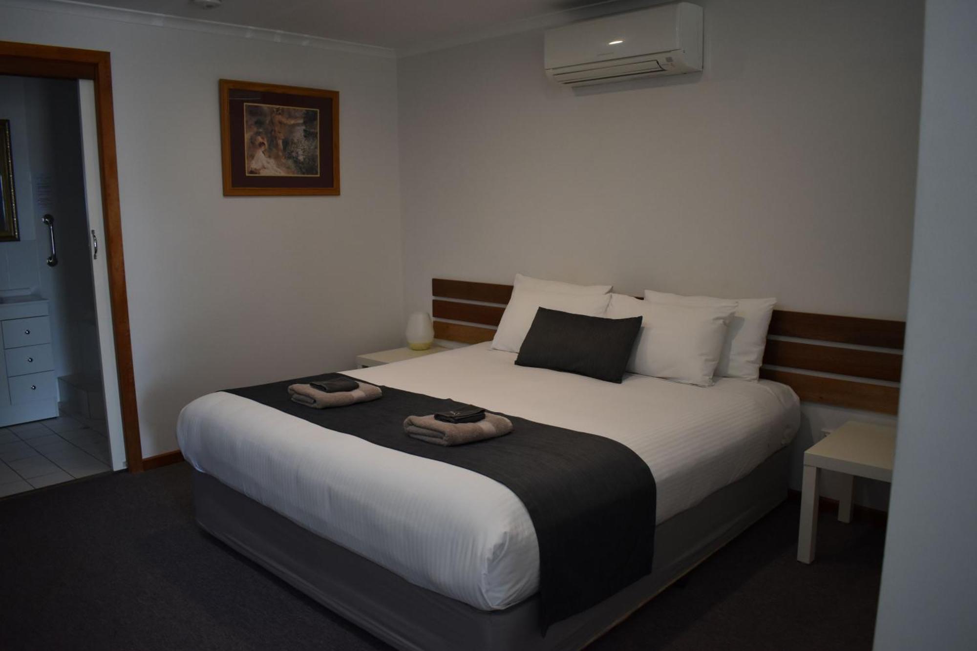 Lake Albert Motel Meningie Ngoại thất bức ảnh